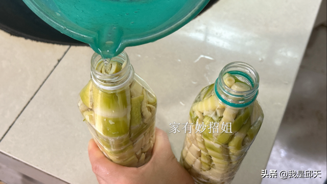 生存竹笋，记着不要焯水和直接放冰箱！教你1招，放一年都奇怪