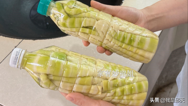 生存竹笋，记着不要焯水和直接放冰箱！教你1招，放一年都奇怪