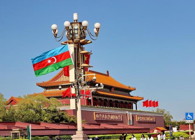 特朗普3次求和，中国没理他，回身
接待两位总统，进级
3大年夜

洲互助