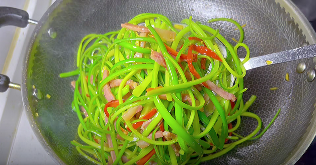 春天抓紧吃这“杀菌菜”，一通便，二降脂，三防流感，拿肉都不换