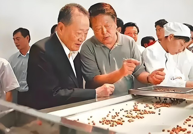 6000亿灰飞烟灭！冒充
成国货的金龙鱼，背后的“资源局”