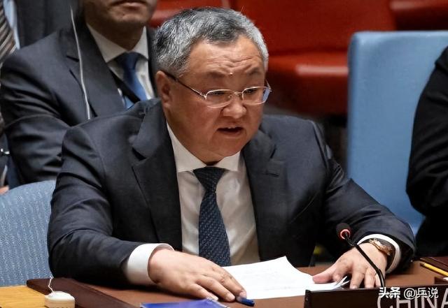 特朗普亮出底线，中方拒不接受，4架专机抵达北京，信号不一样寻常