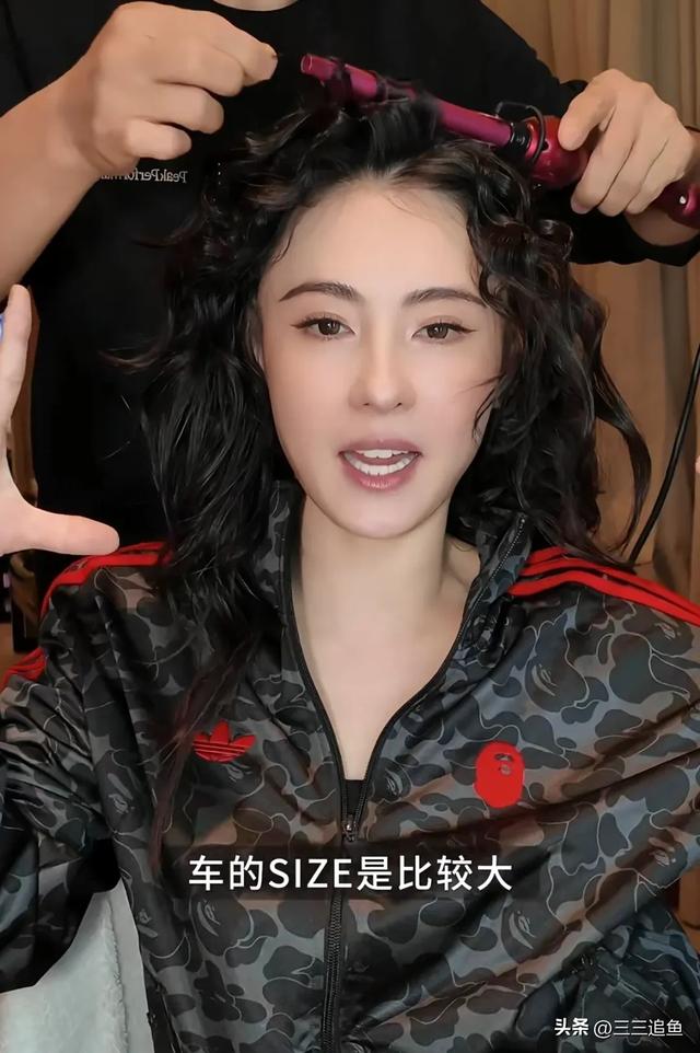 谢霆锋喷鼻
港开唱，王菲全副武装坐角落，张柏芝独自一人在嘉兴