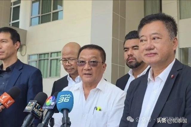 突发！泰国总理住院后，他立即发起
“撤职总理，解散内阁”！