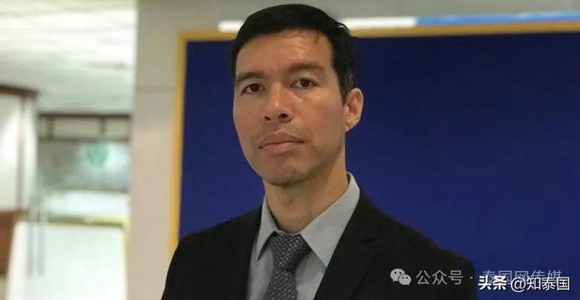 突发！泰国总理住院后，他立即发起
“撤职总理，解散内阁”！