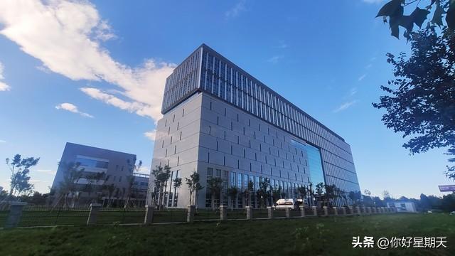 不作逝世
就不会逝世
，男女不美观

举动曝光身份被扒，已被停职处置处罚！