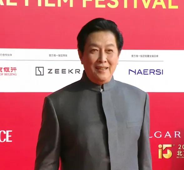 北影节终结
红毯：被倪妮惊艳，盘靓条顺艳压群芳，彻底秒了林志玲
