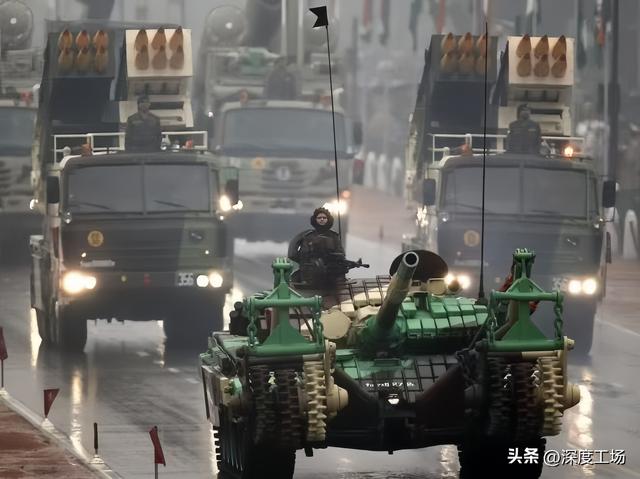 72小时鏖战，印度没想到，我方支援这么快：先进导弹连夜抵达巴铁
