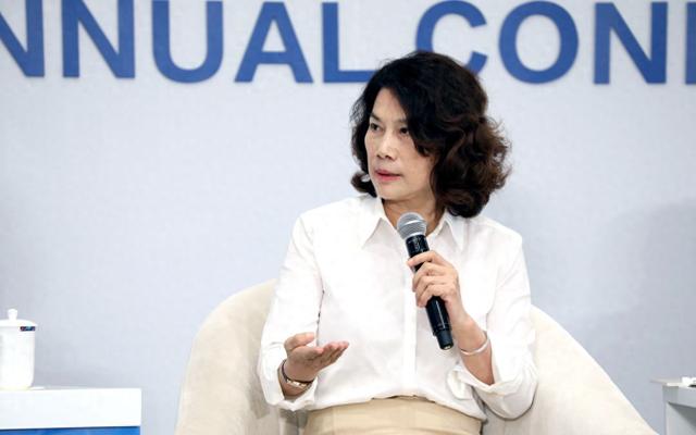 愈演愈烈！董明珠"间谍
言论"被批，官媒发声：别搞对峙
情绪扣帽子
