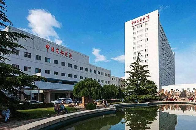 医疗系统大瓜！副主任医师出轨多名女医护，更有官蜜斯
知三当三