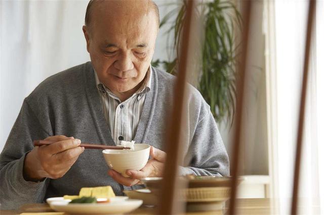 3种粗粮已被列入“伤胃名单”，吃多了或伤胃！再爱吃也别贪馋
