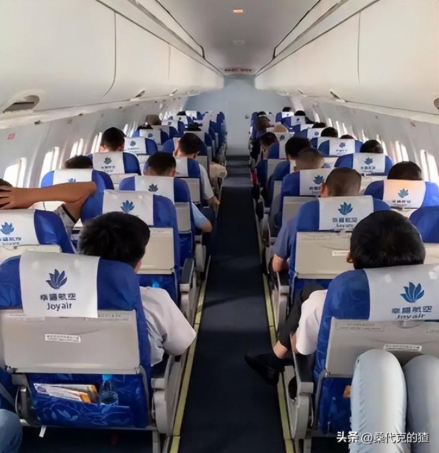 没钱飞了！航空公司取消五一前全部航班，有飞行员因被欠薪送外卖
