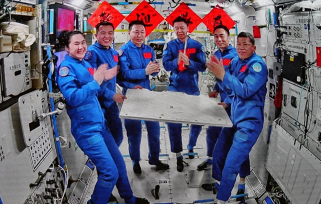 东风
停当，神舟十九号暂不返回，3名航天员回家有变，怎么了？