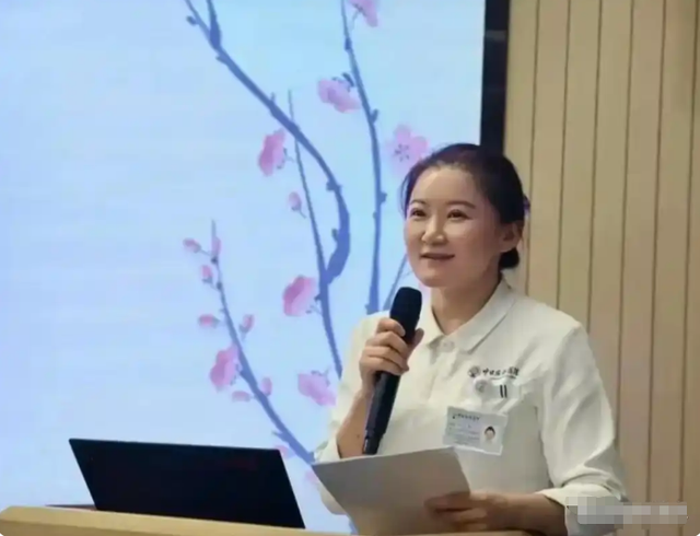 大家发现没？中日友爱病院
石玉慧护士长，才是最狠的人！