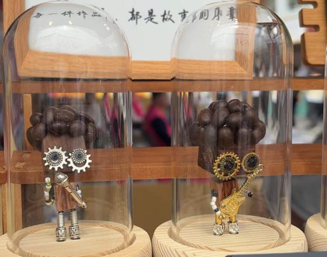 能薅10斤羊毛！？薅得手软！另有咖啡豆手串、咖啡渣蜂鸟杯、首发“葫芦”水杯，咖啡节文创超风趣！