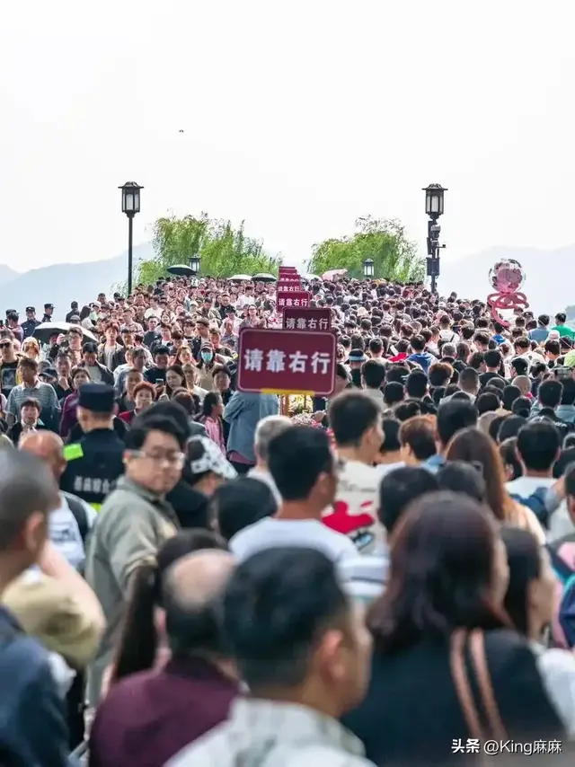 五一最堵的6个景点，旅客
高喊想要回家！这些地方
发起你别去了