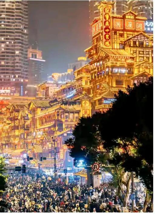 五一最堵景点年夜
盘点！网友：第1名让人猜疑人生，第5名直接劝退！