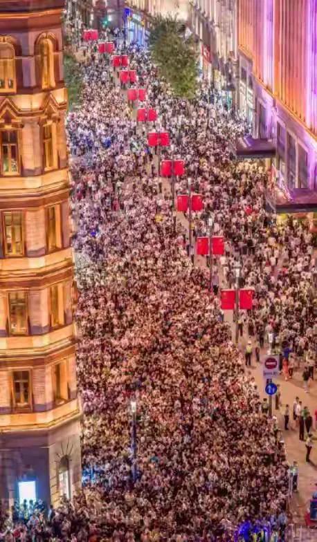 五一最堵景点年夜
盘点！网友：第1名让人猜疑人生，第5名直接劝退！