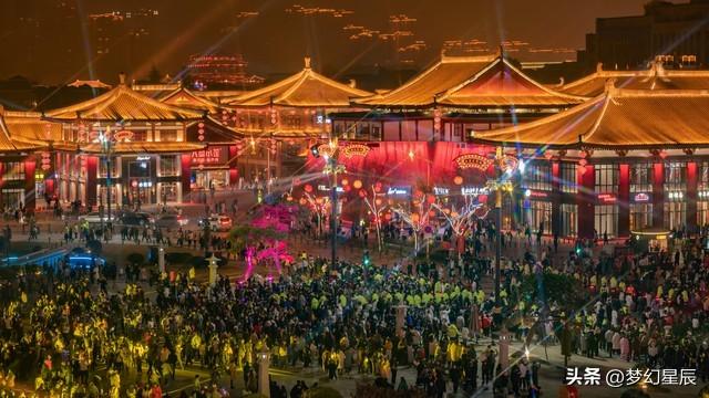 五一最堵景点TOP10出炉，第1名挤到怀疑人生，外滩50万人挤爆