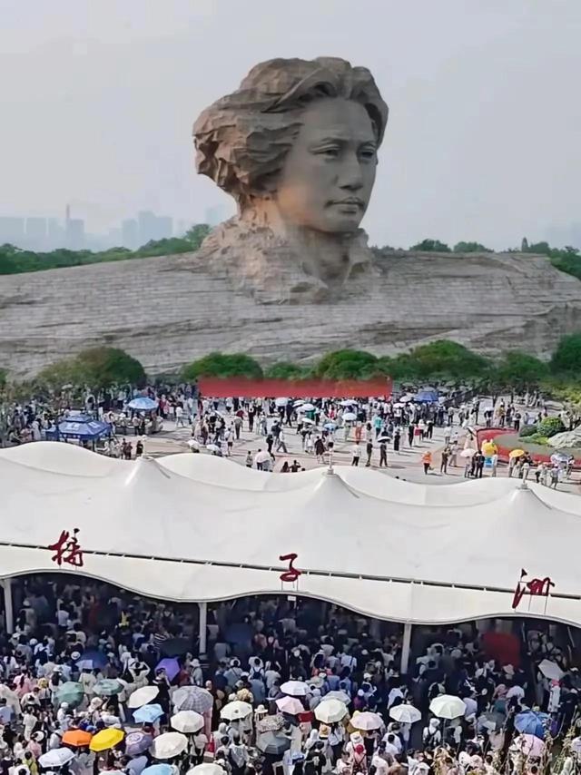 五一被骂最惨六大景区：泰山榜上有名，洛阳令人失望
，第一太过分