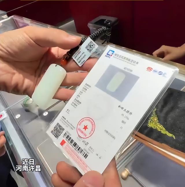 于东来“退网”、胖东来官网封闭
！“胖都来”开业衣服卖断货！于东来迎来“至暗时间”？