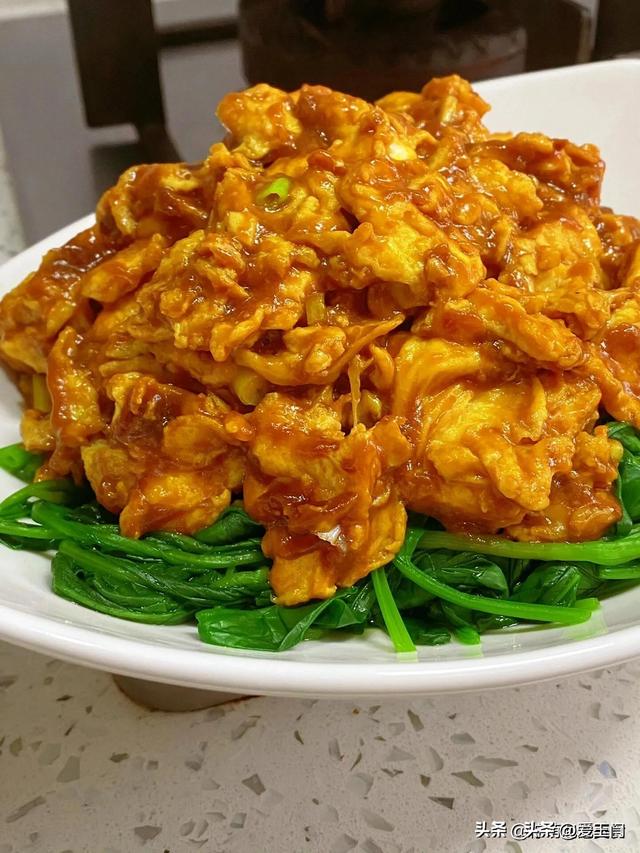 建议中老年人常吃这6种碱性菜，头发乌黑，嘴不臭，80岁也不显老