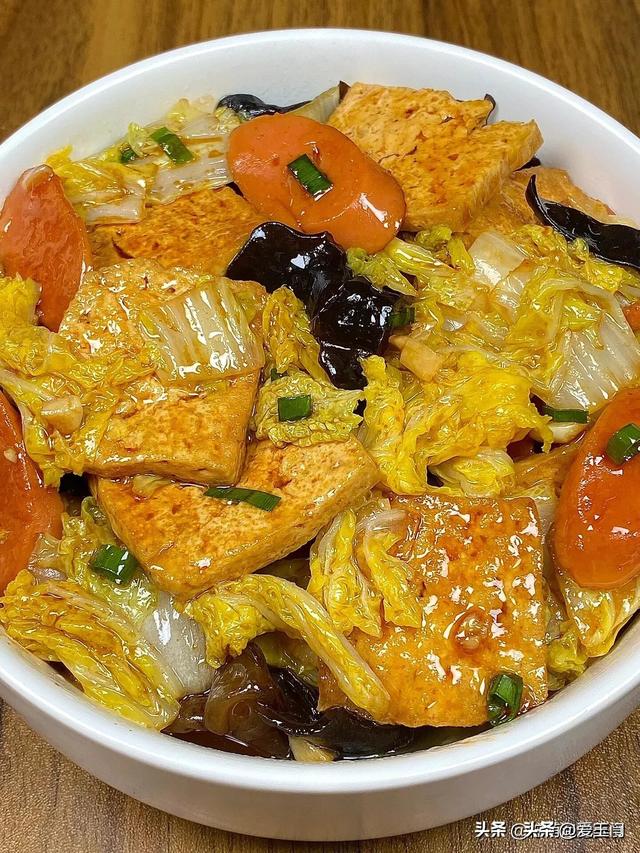 建议中老年人常吃这6种碱性菜，头发乌黑，嘴不臭，80岁也不显老