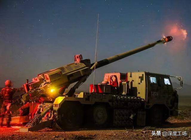 又击落1架阵风，俘虏飞翔
员，阻挡不住了：歼10杀进印度剧烈轰炸