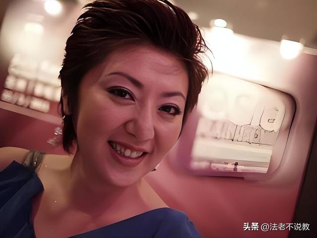 又见双面人！曝著名女星辱华，录音曝光痛骂中国人，遭剧方除名