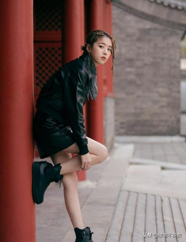 又见双面人！曝著名女星辱华，录音曝光痛骂中国人，遭剧方除名