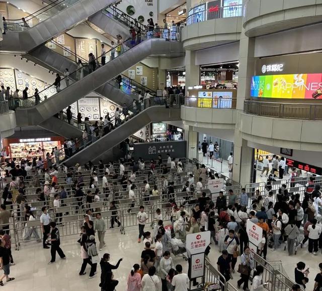 被逼到关店边沿，胖东来给餐饮业透露3个信号