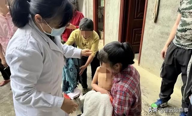 古迹！8岁失联男童山林走丢6天后获救！全村感恩设宴谢搜救英雄