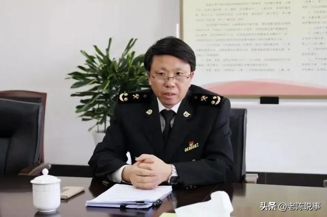 河北一干部落马，长得丑，玩的花，一起
来看看吧