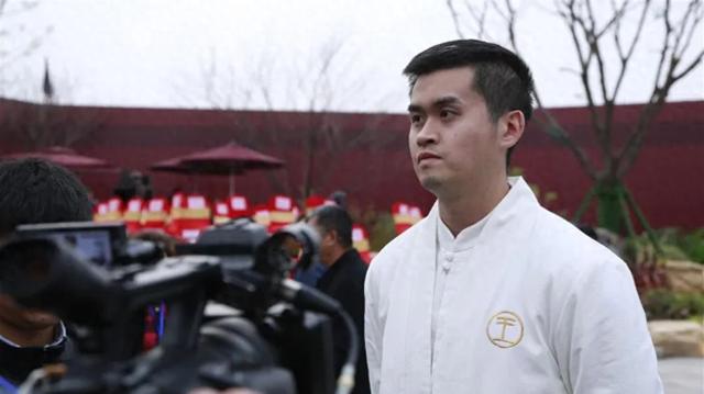 中国象棋“窝案”开庭：王天一涉“买棋”22笔，检方给出量刑看法
