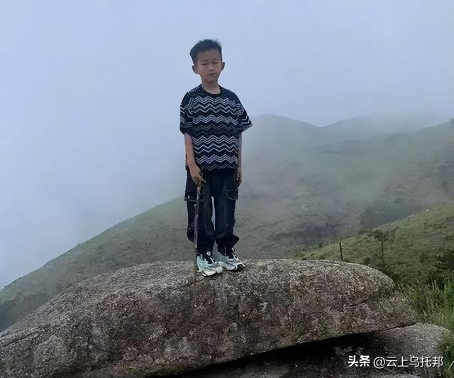 福建8岁男童失落

踪第十一天，照旧没想到，令人恶心的一幕出现

了！