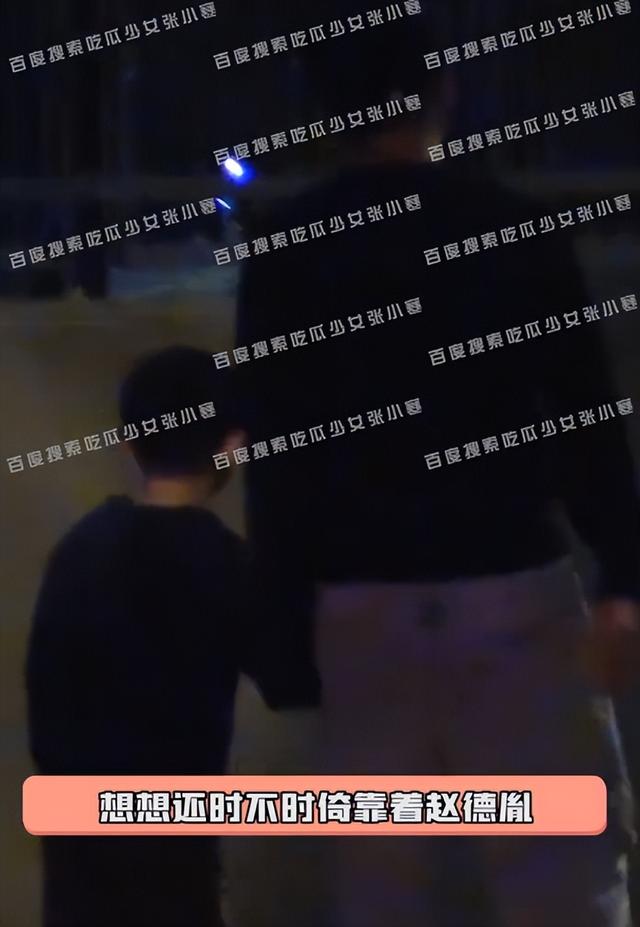 曝赵丽颖新恋情，温馨画面很难自作掩饰，男方被吐槽“又老又丑”