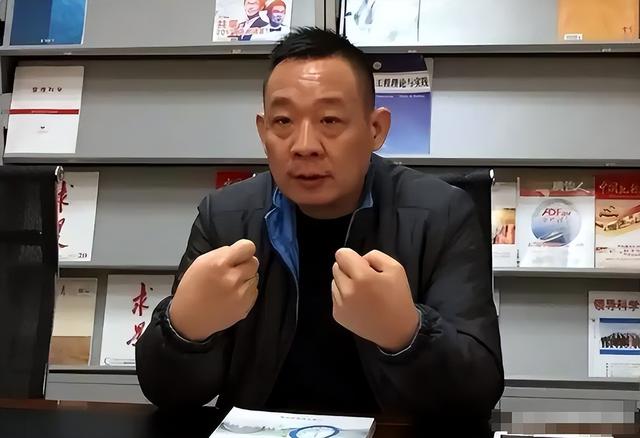 抵牾进级
！国民
网再发文，警方介入，法院级别有深意，柴某要凉