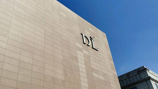远离“造神”陷阱！人平易近
日报的点名，揭开了胖东来的“真实现状”