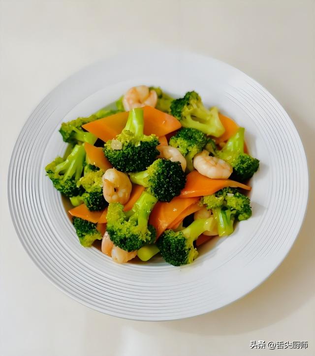 养肝就是养命！肝脏最爱这4种食物
，发起常吃，别舍不得钱