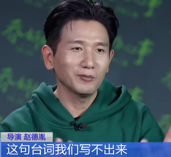 直到赵丽颖被曝“门卡恋”，我才终于明确，冯绍峰那番话的含金量