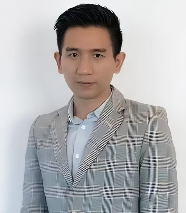 直到赵丽颖被曝“门卡恋”，我才终于明确，冯绍峰那番话的含金量