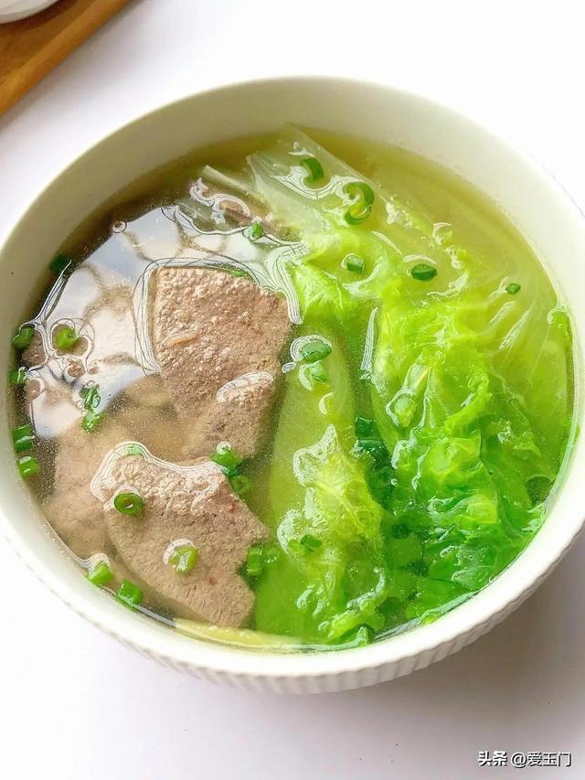 “宁可食无肉，弗成
饭无汤”，天气干燥，多喝这几款汤水，特滋补