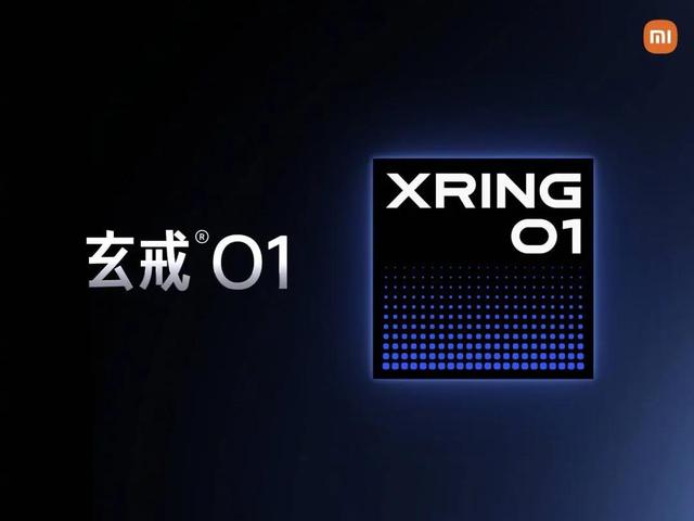 年夜
晚上八点半，雷总忽然官宣这么一个重磅消息
