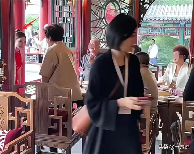 汪小菲婚礼美满
结束，岳父陪嫁两房和豪车，张兰大手笔，S家缄默沉静