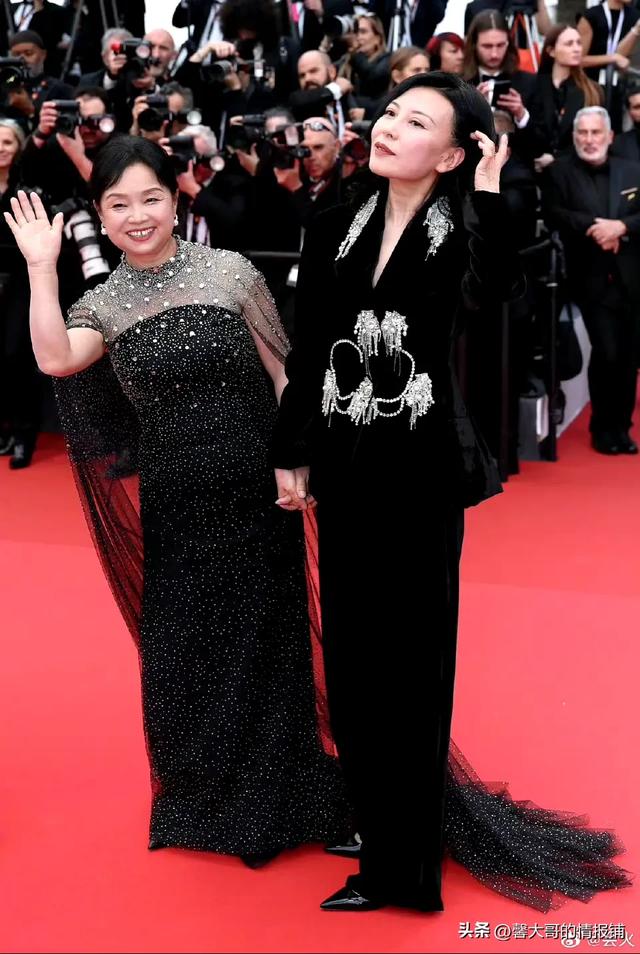 61岁自驾游阿姨苏敏去戛纳走红毯啦！变得好美丽，连面相都变了