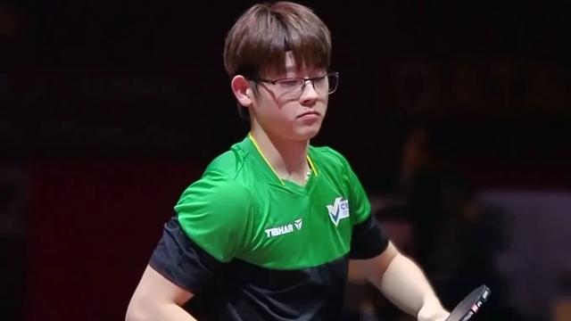 4-3！4-0！世乒赛又乱了：男单种子连续爆大冷，王楚钦剃光头