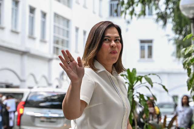 小马科斯被打服了，向杜特尔特主动乞降
，盼望三年恩仇
一笔勾销