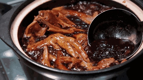 浙江最鲜辣小城，单凭“鸭头”就成为美食顶流！端午去打满分！
