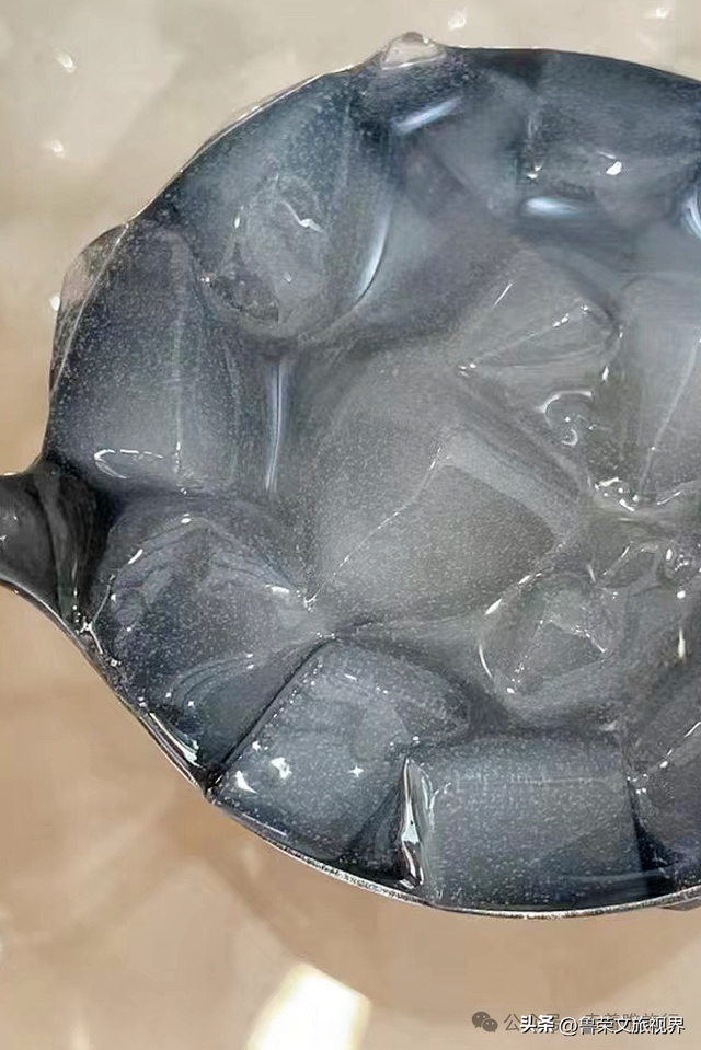 浙江最鲜辣小城，单凭“鸭头”就成为美食顶流！端午去打满分！