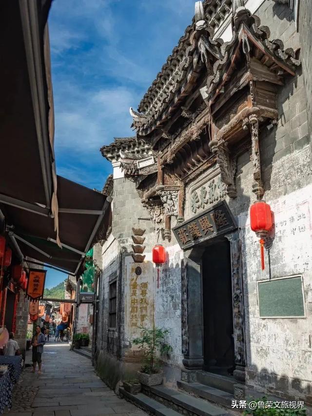 浙江最鲜辣小城，单凭“鸭头”就成为美食顶流！端午去打满分！